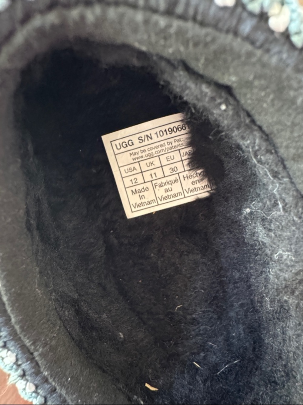 UGG Black Suede Slip-On Shearling Clog with Embroidered Collar - Picture 6 of 6